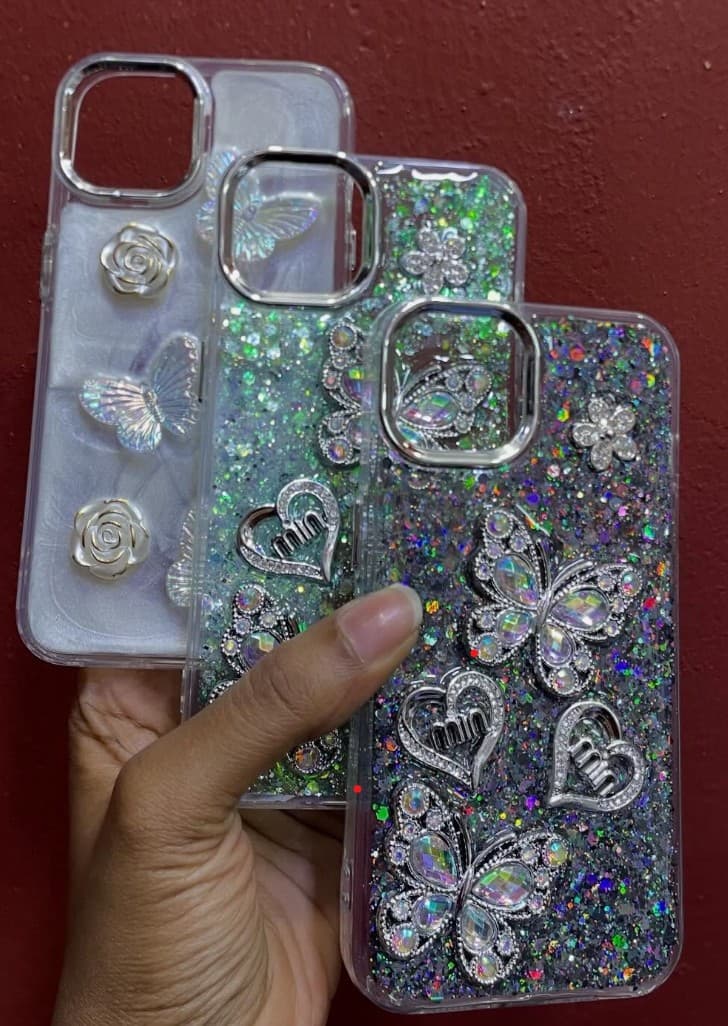 Coque femme papillon