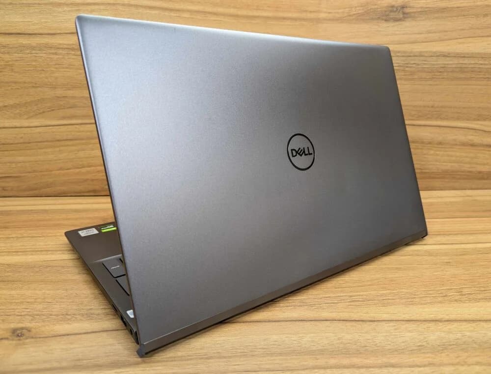 Dell Vostro 7500 — Core i7 10ᵉ gen, GTX 1650 Ti 4 Go, 512 Go SSD (neuf)